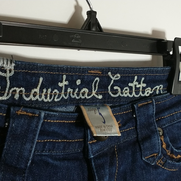 INDUSTRIAL COTTON JEAN SHORTS size 5 Juniors Women's Like New Indigo Blue - Picture 10 of 10